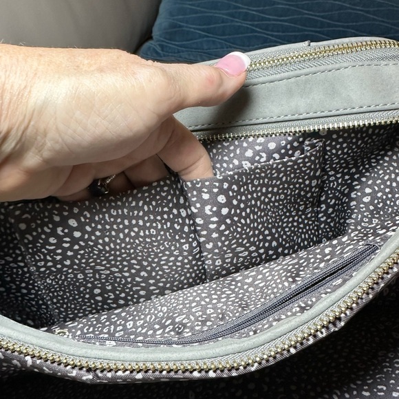 Gray Marbled Faux Leather Satchel with 8 Compartments - Gold Hardware - EUC - Picture 9 of 10